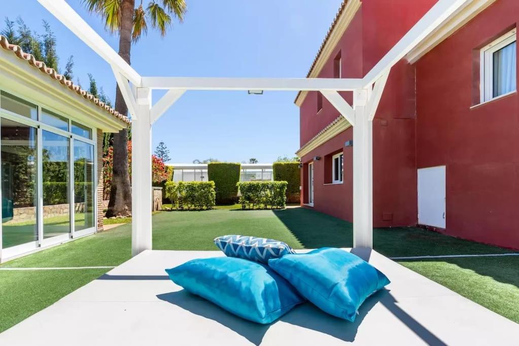 Ohana Luxury Villa With Heated Pool Malaga Exterior photo