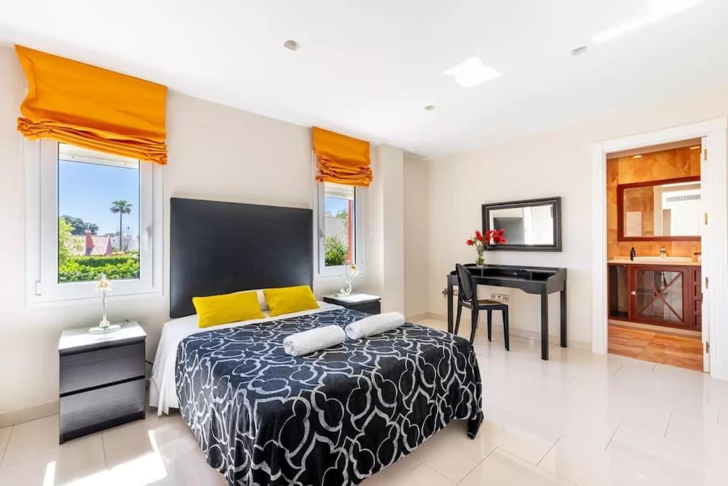 Ohana Luxury Villa With Heated Pool Malaga Exterior photo