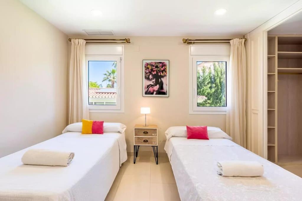 Ohana Luxury Villa With Heated Pool Malaga Exterior photo